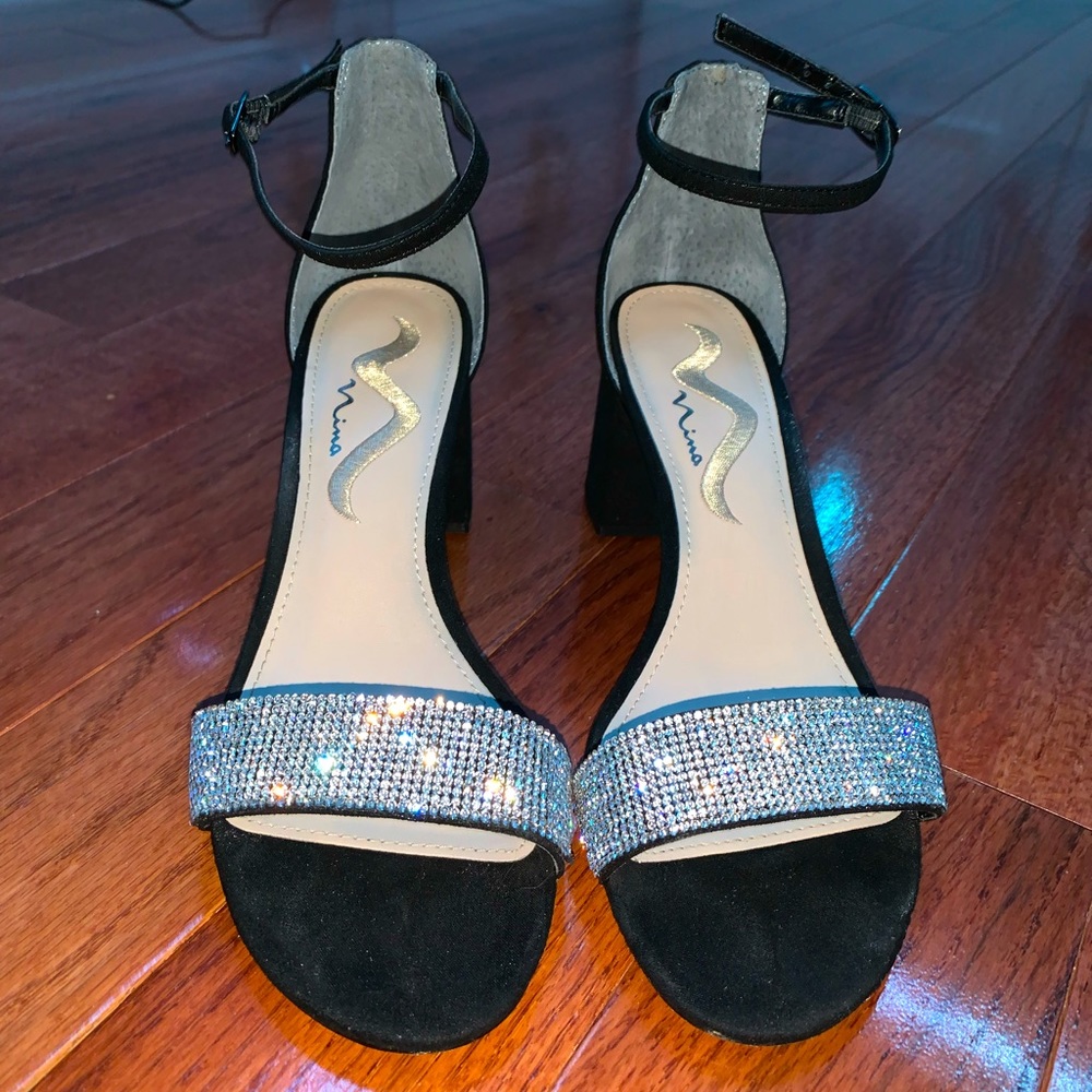 Black heels with sparkly strap